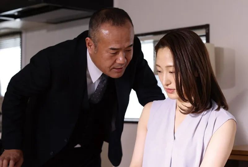 Chồng yêu dính bẫy của tiền bối mất người vợ lúc nào không hề hay biết