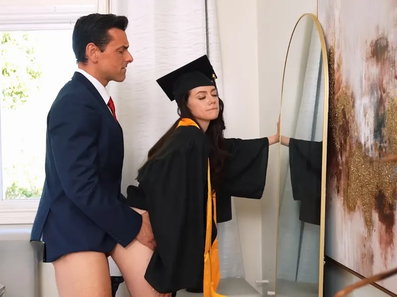 Cha dượng doggy tiểu thư tinh rớt đầy sàn